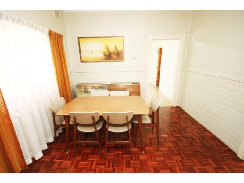 8 Edge  Street WILEY PARK 2195, Wiley Park NSW 2195