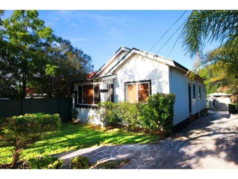 28 Renown Avenue WILEY PARK 2195, Wiley Park NSW 2195