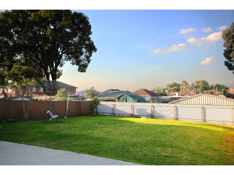 24 Alice Street WILEY PARK 2195, Wiley Park NSW 2195