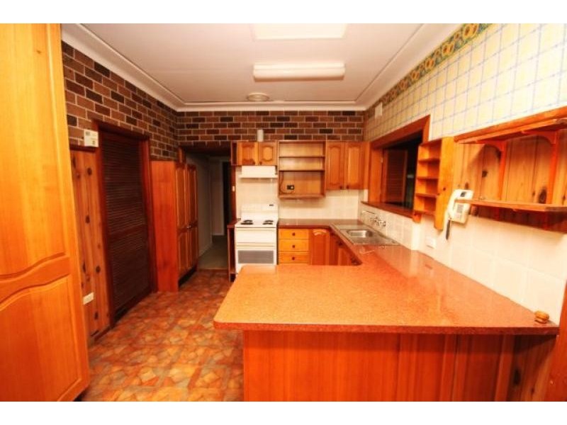 94 Rogers  Street ROSELANDS 2196, Roselands NSW 2196