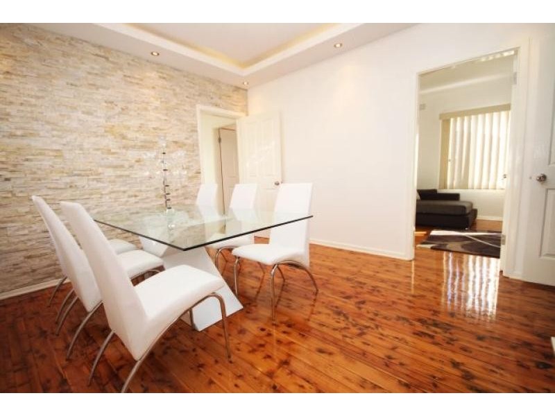2 Gunyah Crescent ROSELANDS 2196, Roselands NSW 2196