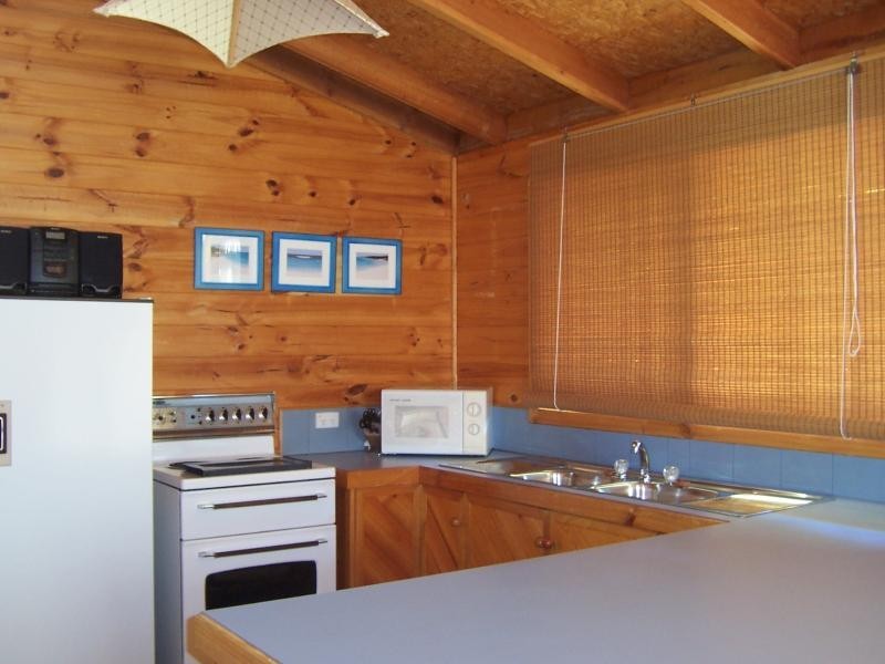 10 Pandora Avenue VENUS BAY 3956, Venus Bay VIC 3956