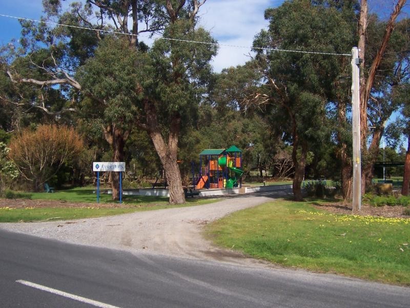8 Walkerville Road TARWIN LOWER 3956, Tarwin Lower VIC 3956