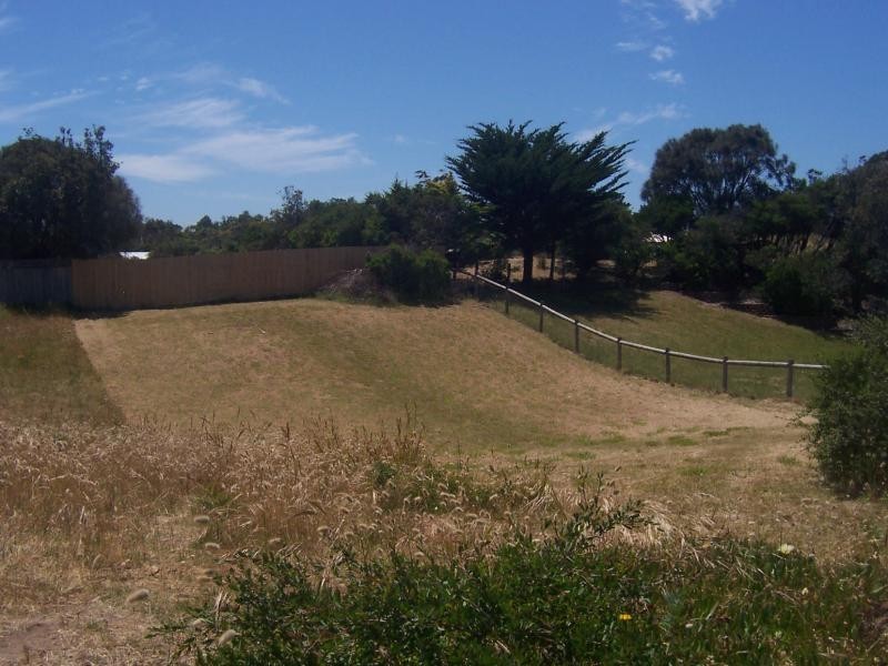 17 Mercury Drive VENUS BAY 3956, Venus Bay VIC 3956