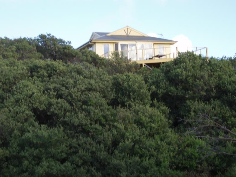 2 Amanda Crescent VENUS BAY 3956, Venus Bay VIC 3956