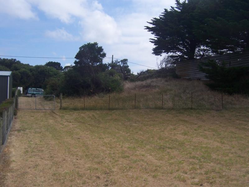 44 Saturn Parade VENUS BAY 3956, Venus Bay VIC 3956