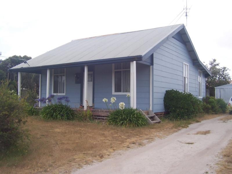 13 Juno Road VENUS BAY 3956, Venus Bay VIC 3956