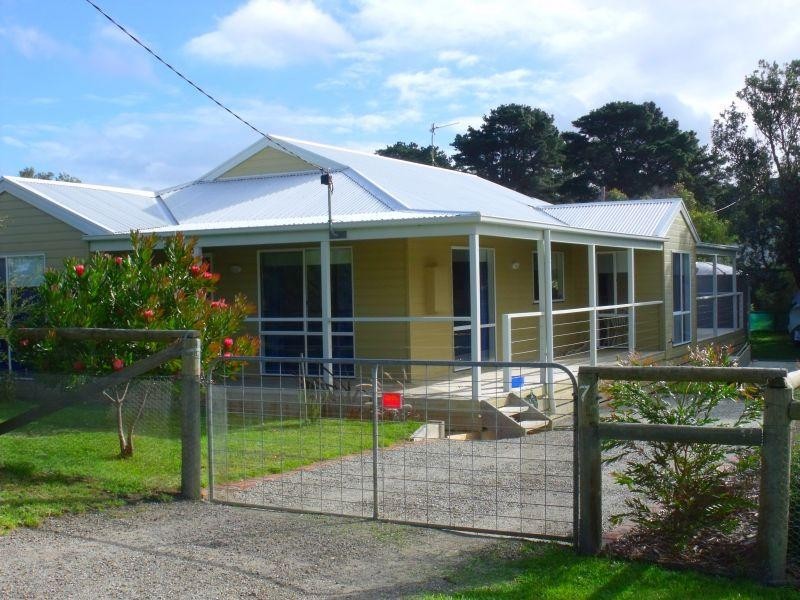 7 Rodney Avenue VENUS BAY 3956, Venus Bay VIC 3956