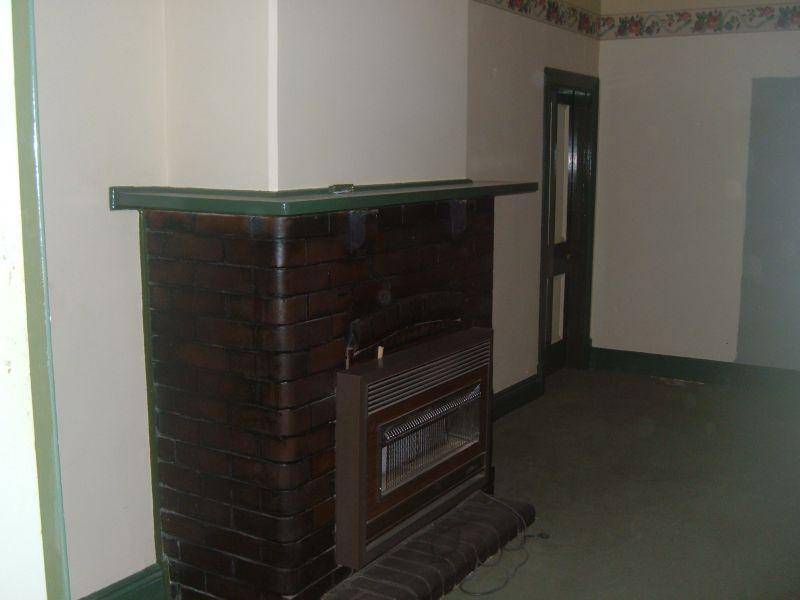 8 Young Street BURRA 5417, Burra SA 5417