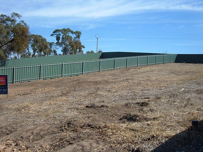Newton Long Drive CLARE 5453, Clare SA 5453