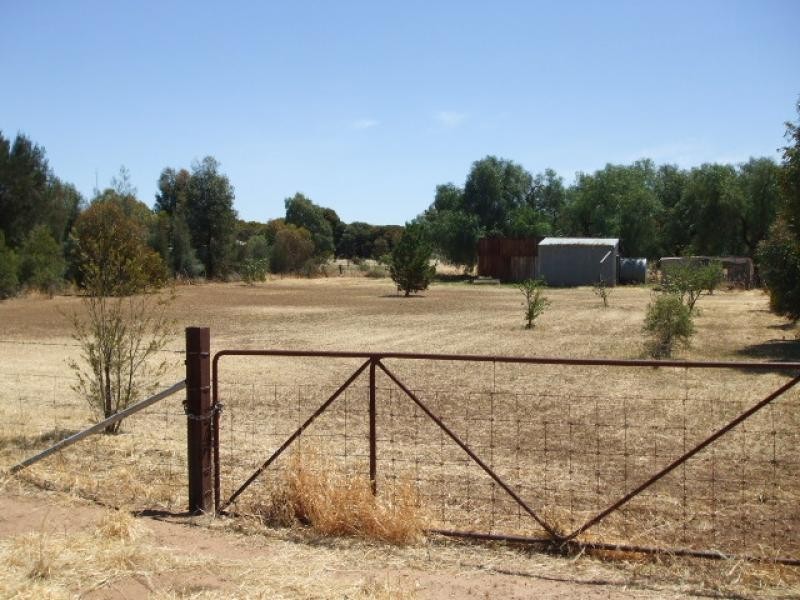 41 Broughton Road YACKA 5470, Yacka SA 5470