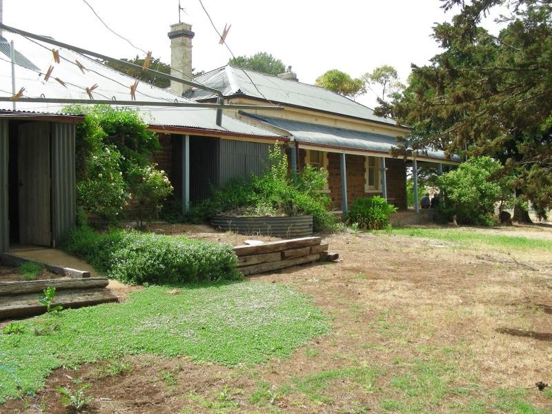 16 Tregony Street BURRA 5417, Burra SA 5417