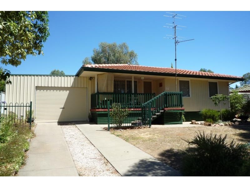 26 Phoenix Avenue CLARE 5453, Clare SA 5453