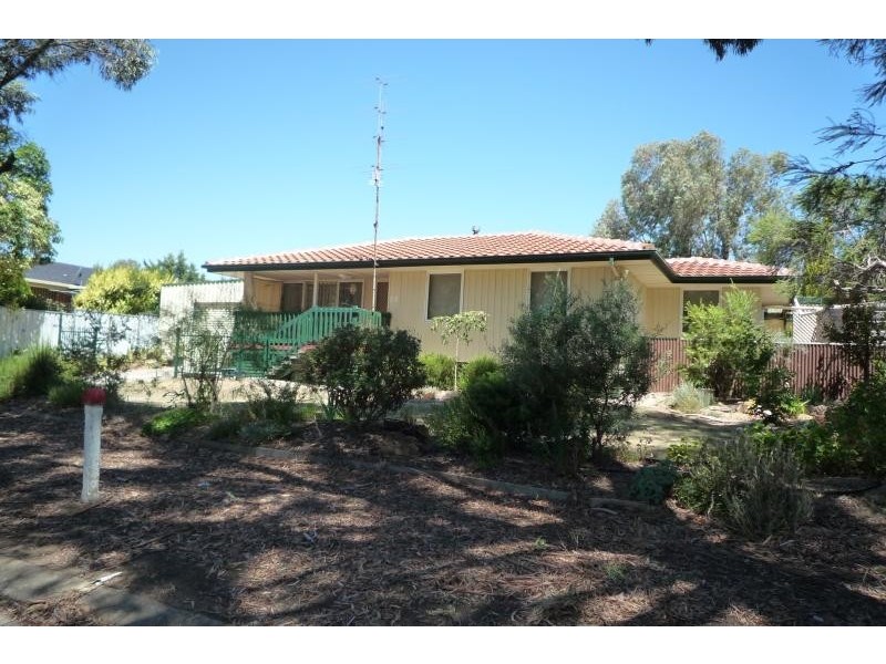 26 Phoenix Avenue CLARE 5453, Clare SA 5453