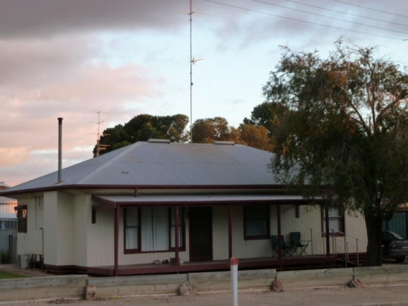 6 Guildford Street BLYTH 5462, Blyth SA 5462 the real estate agency