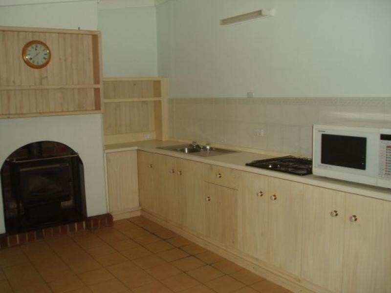 120 Ayr Street JAMESTOWN 5491, Jamestown SA 5491