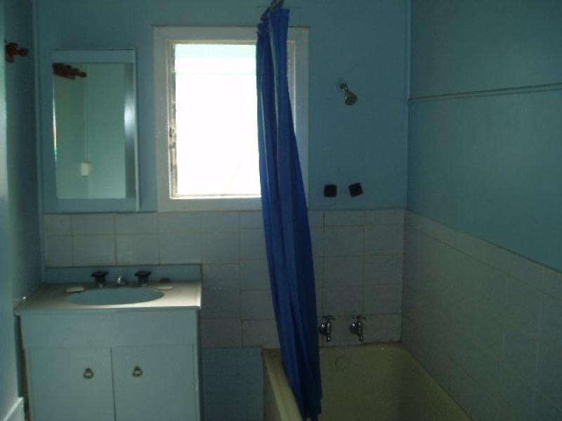 8 Collins Street JAMESTOWN 5491, Jamestown SA 5491