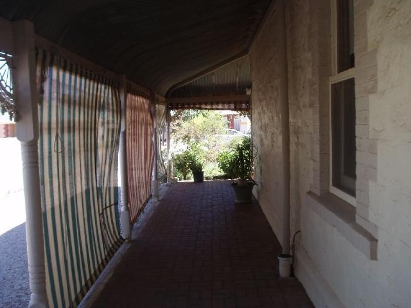 37 Cumnock Street JAMESTOWN 5491, Jamestown SA 5491