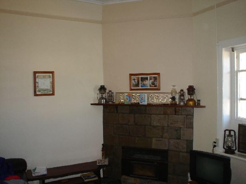 11 Fifth Street WIRRABARA 5481, Wirrabara SA 5481