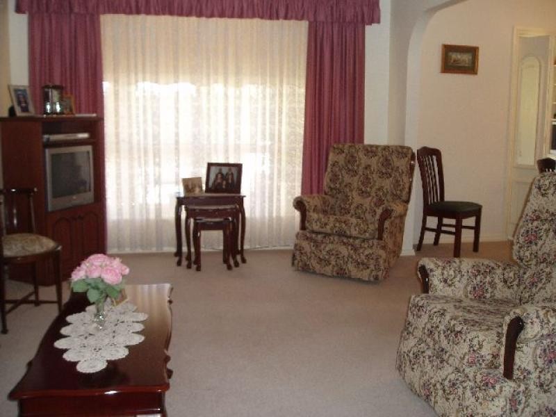 37 Clifton Road JAMESTOWN 5491, Jamestown SA 5491