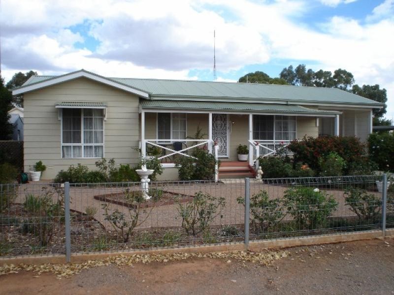 41 Cumnock Street JAMESTOWN 5491, Jamestown SA 5491