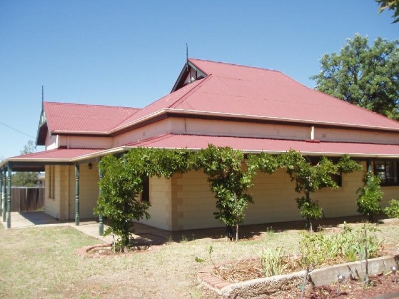 28 Clifton Road JAMESTOWN 5491, Jamestown SA 5491