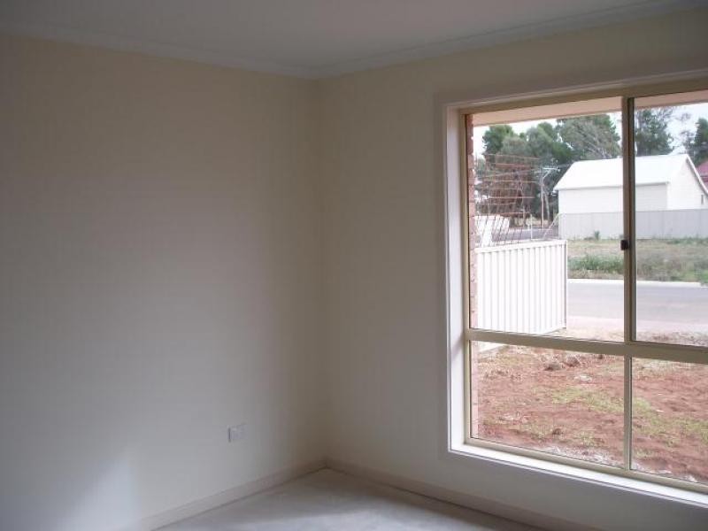 8 Boston Close JAMESTOWN 5491, Jamestown SA 5491