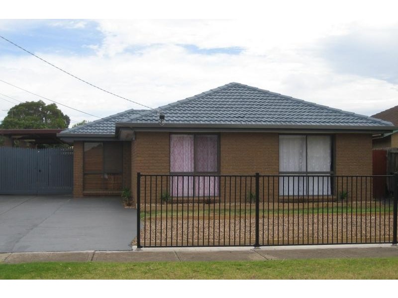 1  Clowes  Street MELTON 3337, Melton VIC 3337