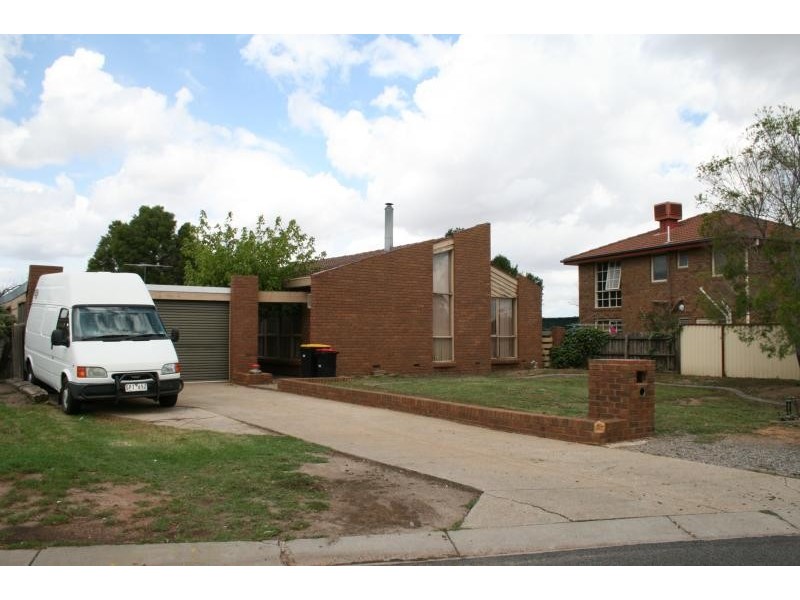 8 Havelock  Place MELTON WEST 3337, Melton West VIC 3337