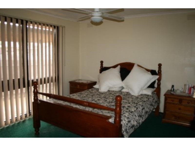 15 Bittern Street MELTON 3337, Melton VIC 3337