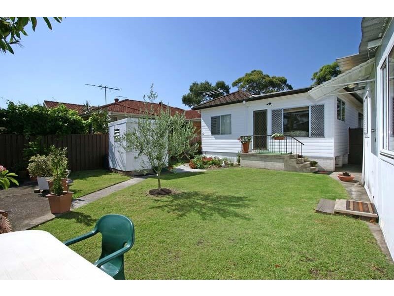 25 Crystal Street SYLVANIA 2224, Sylvania NSW 2224