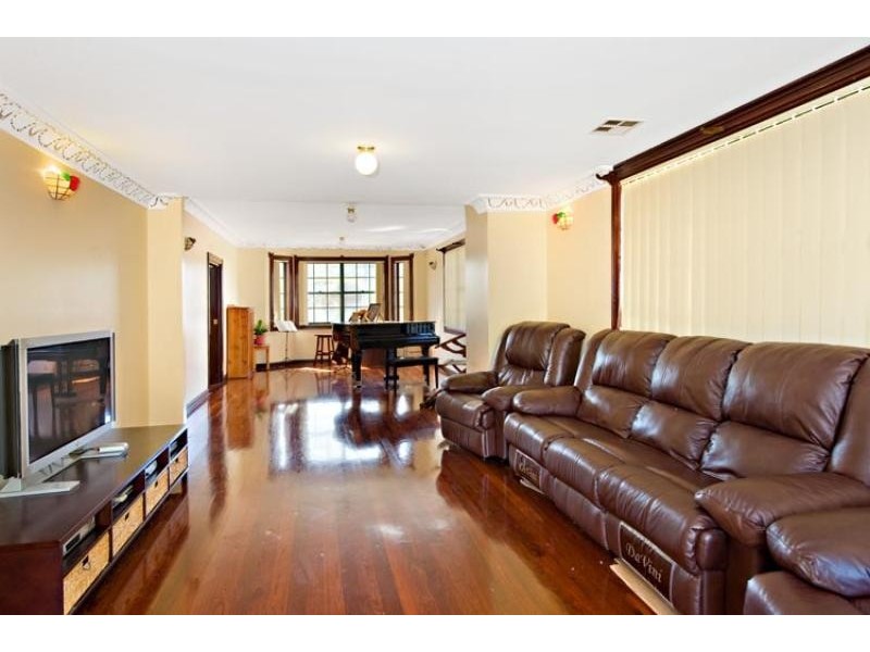 66 Melrose Avenue SYLVANIA 2224, Sylvania NSW 2224