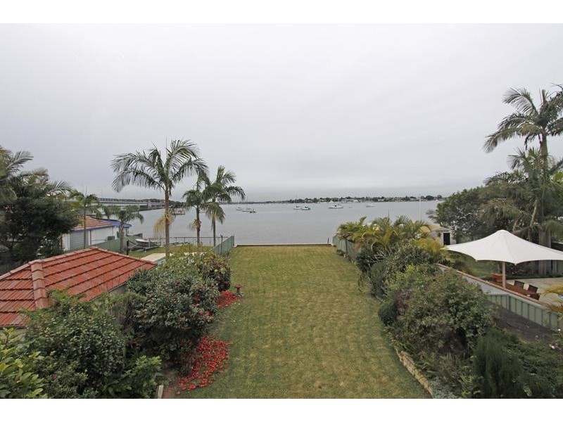 6a  Belgrave Esplanade SYLVANIA 2224, Sylvania NSW 2224