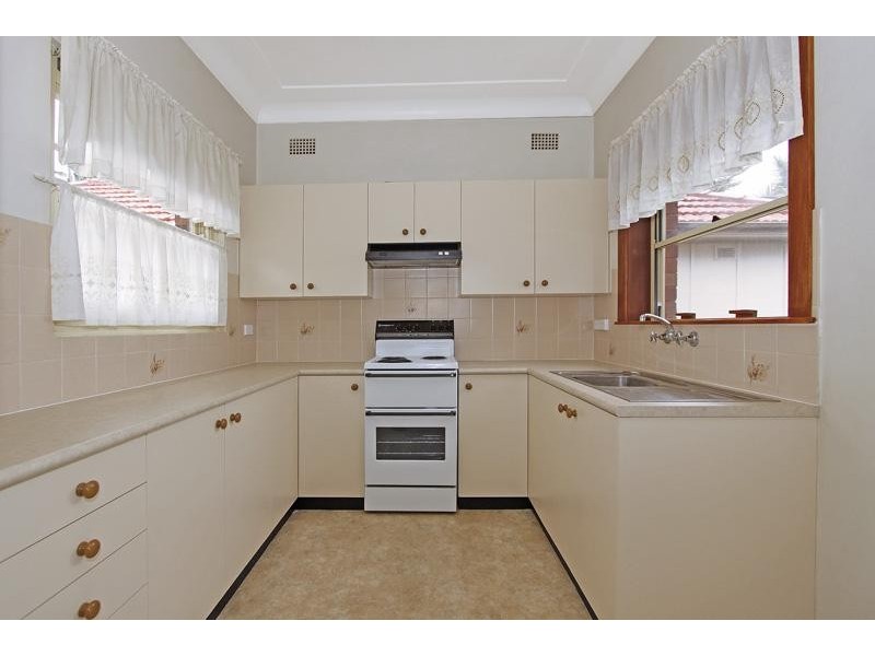 6a  Belgrave Esplanade SYLVANIA 2224, Sylvania NSW 2224