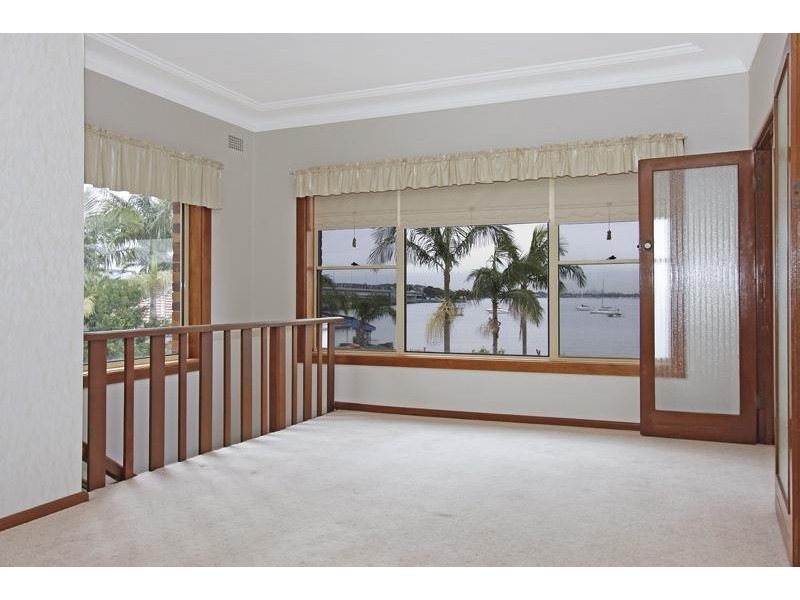 6a  Belgrave Esplanade SYLVANIA 2224, Sylvania NSW 2224