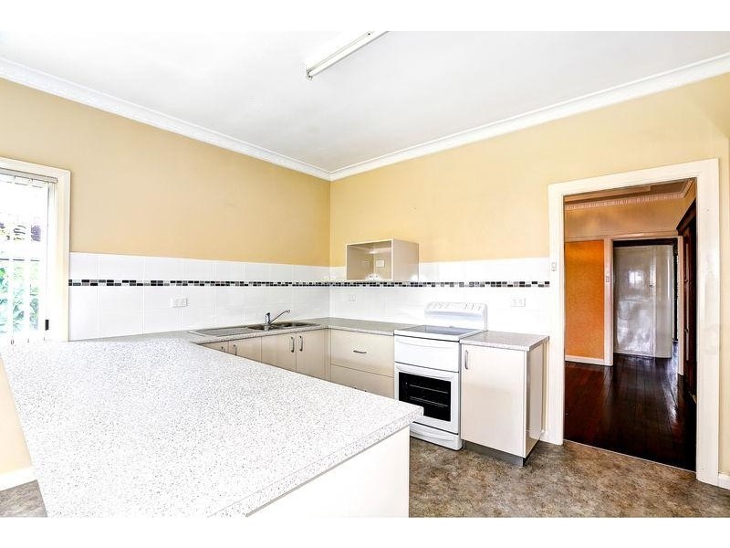 10 Macfarlane Parade SYLVANIA 2224, Sylvania NSW 2224