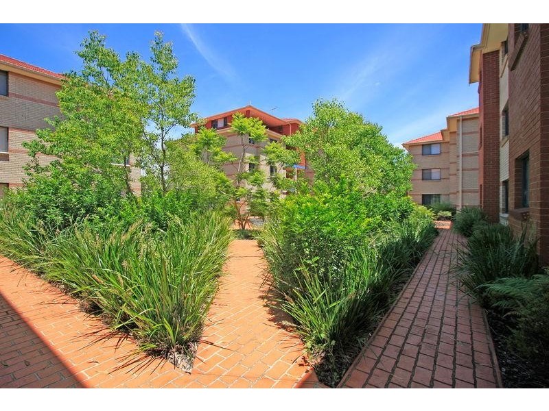 10/42-48 Merton Street, Sutherland NSW 2232