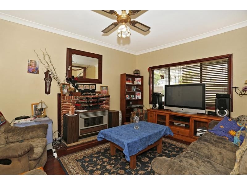 13 Easton Avenue SYLVANIA 2224, Sylvania NSW 2224