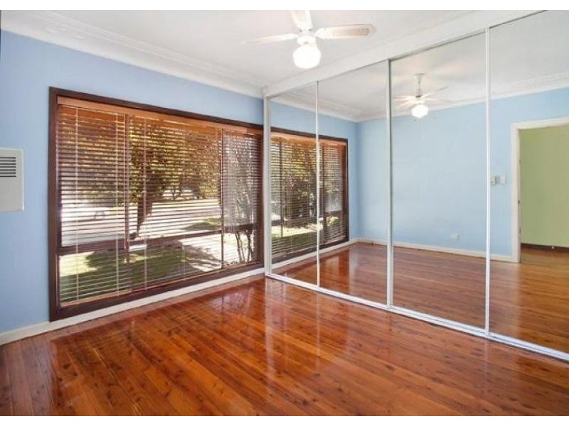 5 Crystal  Street SYLVANIA 2224, Sylvania NSW 2224