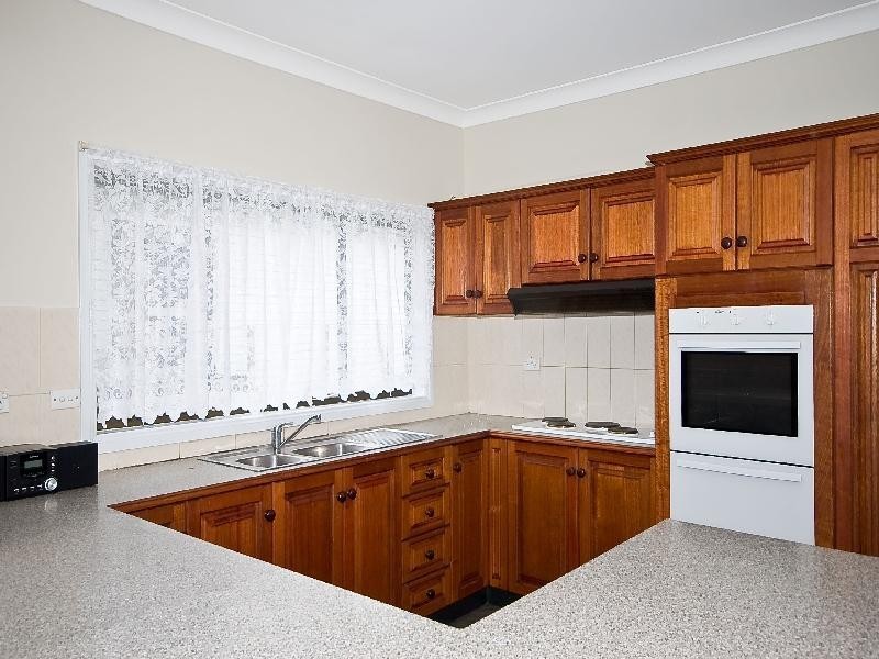 13 Easton  Avenue SYLVANIA 2224, Sylvania NSW 2224