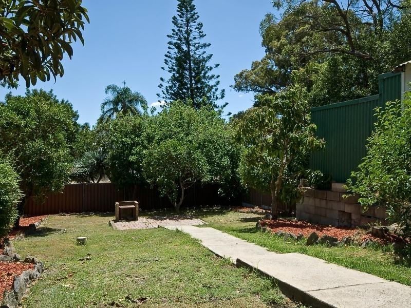 13 Easton  Avenue SYLVANIA 2224, Sylvania NSW 2224