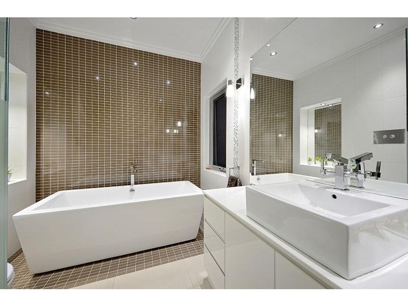 15 Yeran Street, Sylvania NSW 2224