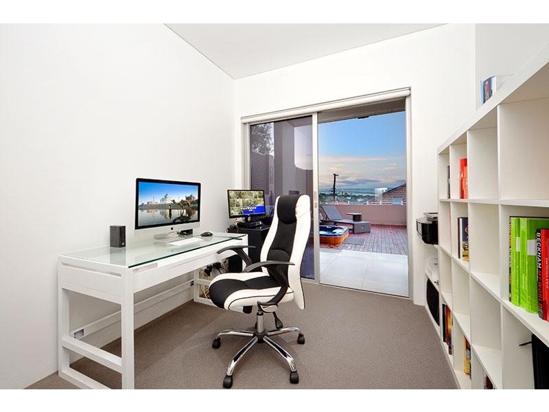 15 Yeran Street, Sylvania NSW 2224