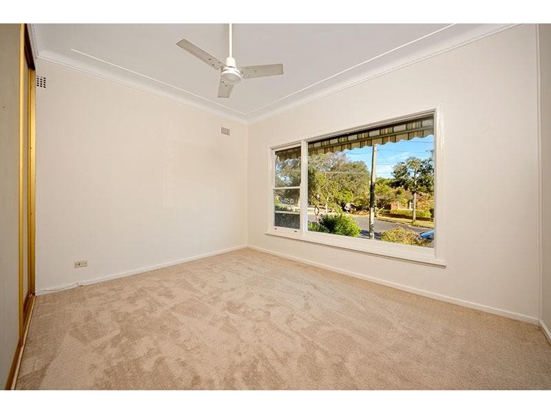 8 Charles  Place, Jannali NSW 2226