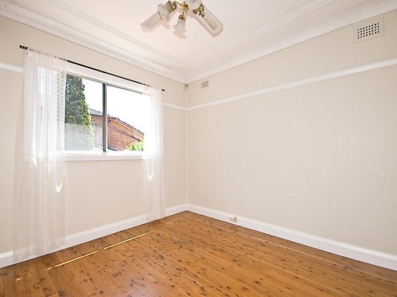 21B Junction Road, Peakhurst NSW 2210