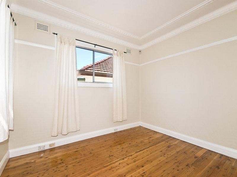 21B Junction Road, Peakhurst NSW 2210