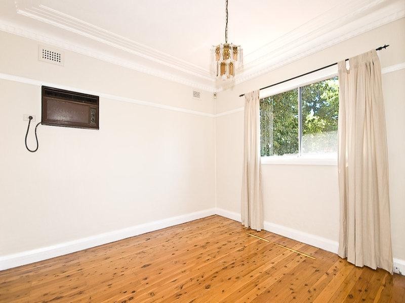 21B Junction Road, Peakhurst NSW 2210