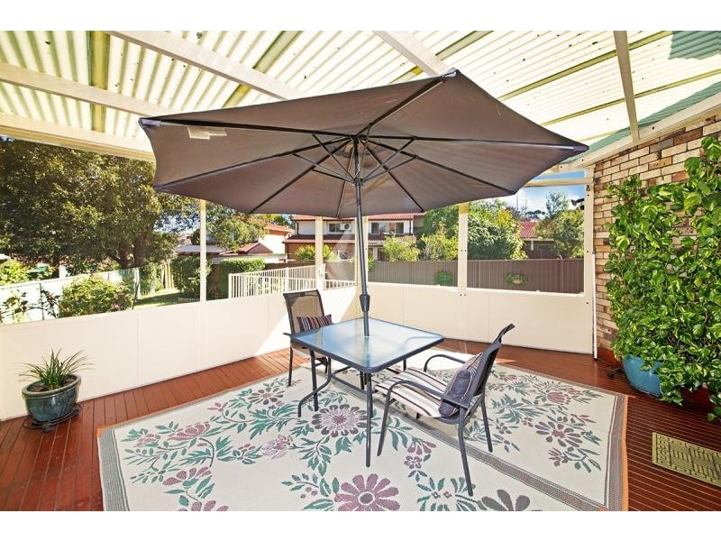 6 Pembroke Street, Sylvania NSW 2224