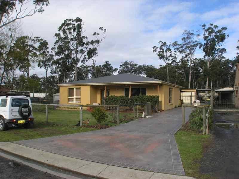 22 Emmett Street CALLALA BAY 2540, Bamarang NSW 2540