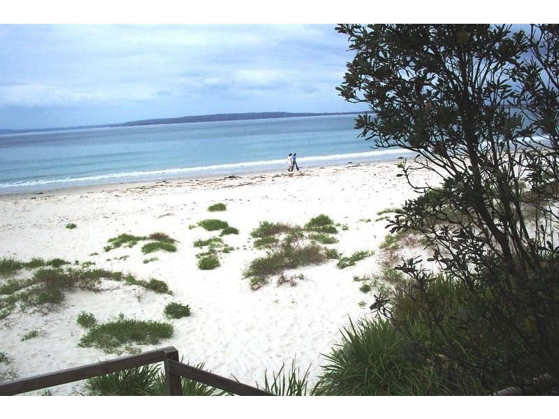 21 Caffery Circuit, Callala Beach NSW 2540